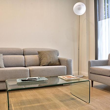 Apartamento De Dos Dormitorios En Triana Sevilla Exteriör bild