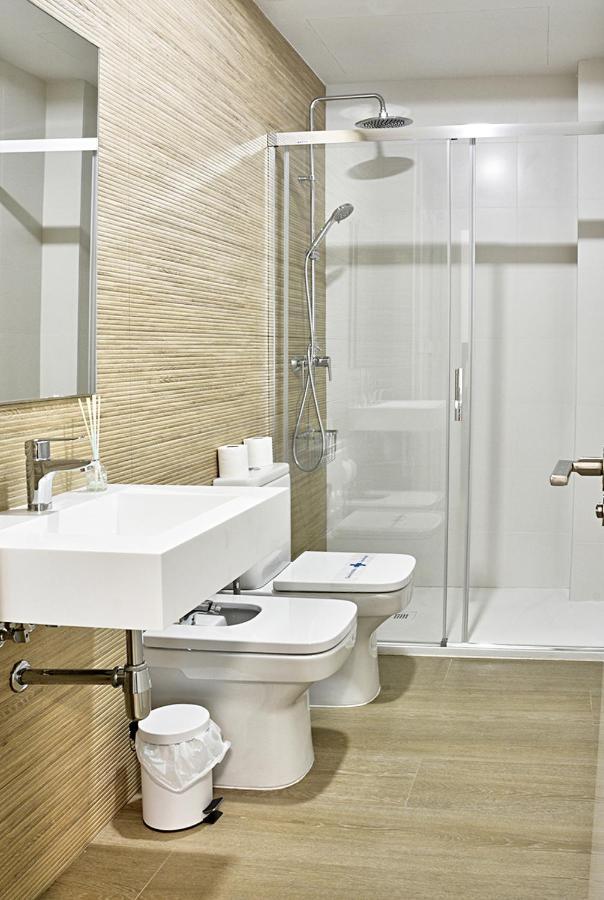Apartamento De Dos Dormitorios En Triana Sevilla Exteriör bild