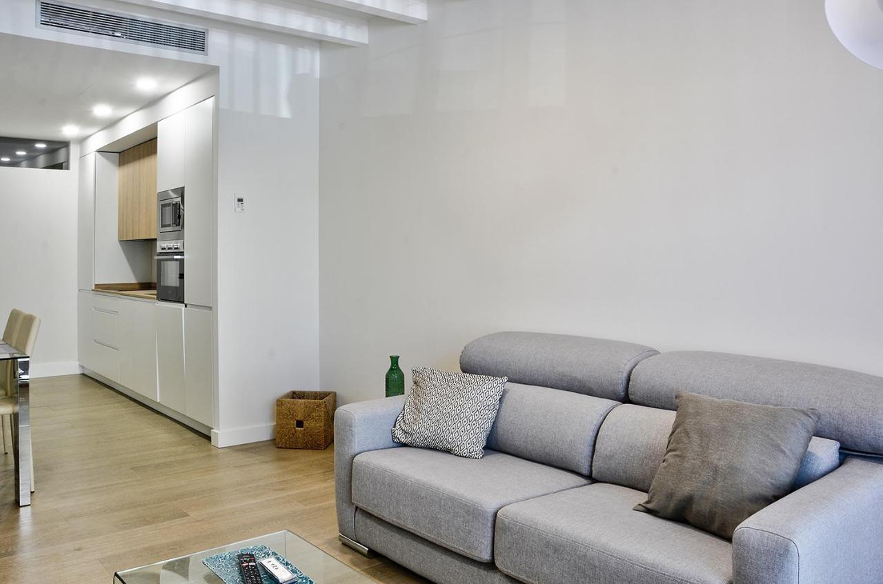 Apartamento De Dos Dormitorios En Triana Sevilla Exteriör bild